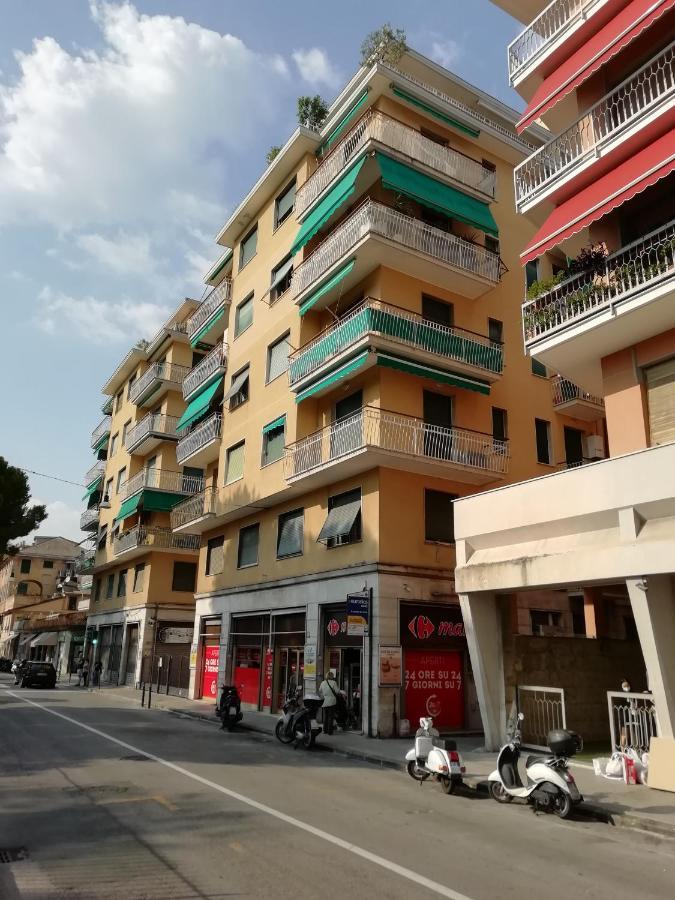 La Vie En Rose Rapallo Exterior foto