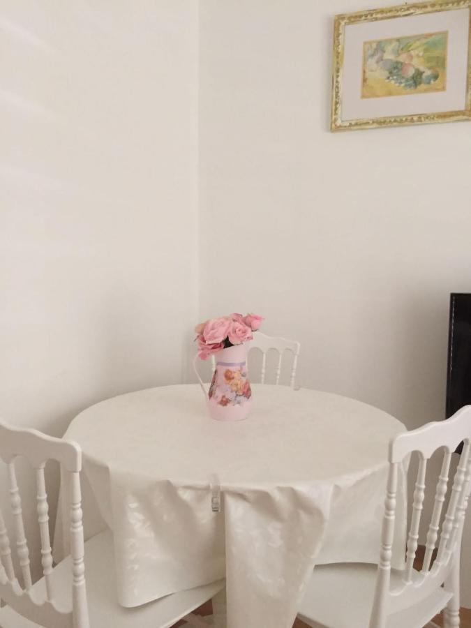 La Vie En Rose Rapallo Exterior foto